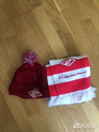 Шапка и шарф Спартака