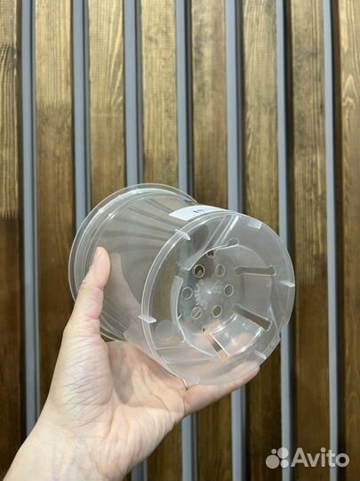 Горшок пластиковый прозрачный 1,5л д15