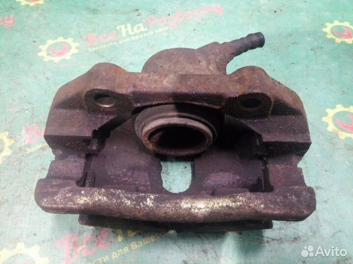 Суппорт передний правый Chery Amulet