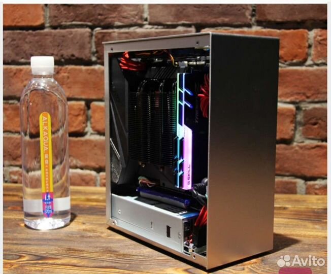 Корпус mini ITX + seasonic flex gold