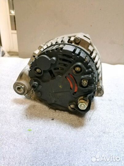 Генератор Ауди А4 / А6 / Пассат В5 1,6 / 1,8