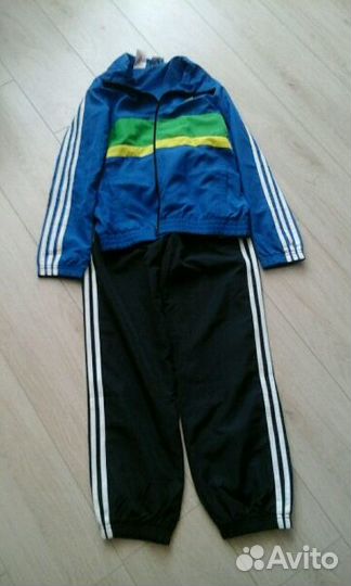 Новый спортивный костюм Adidas