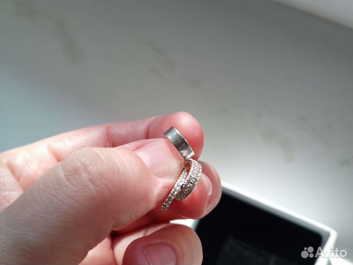 Серьги каффы в подарочной коробке новые