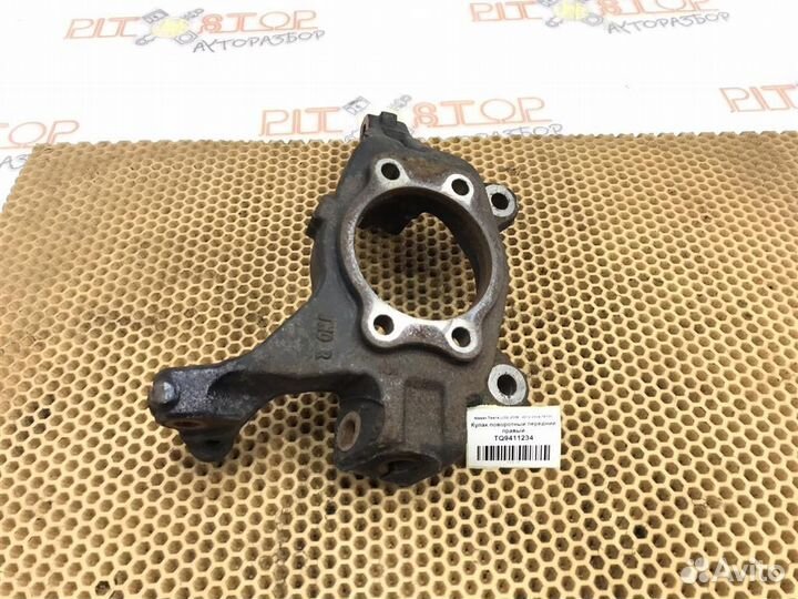 Кулак поворотный передний правый Nissan Teana (J3