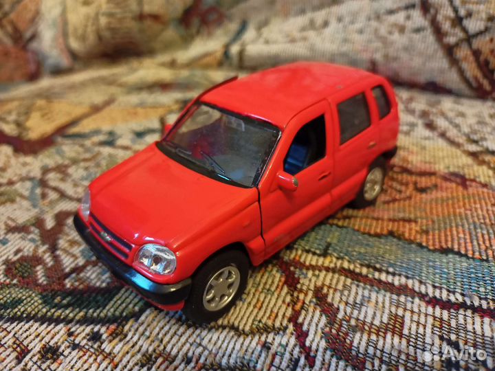 Модель автомобиля Шевроле - Нива