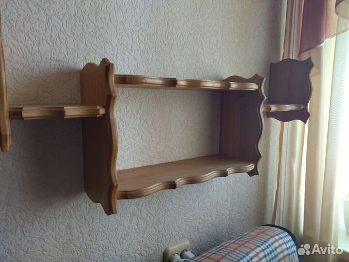 Полка настенная деревянная