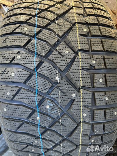 Nitto Therma Spike 315/35 R20 106T