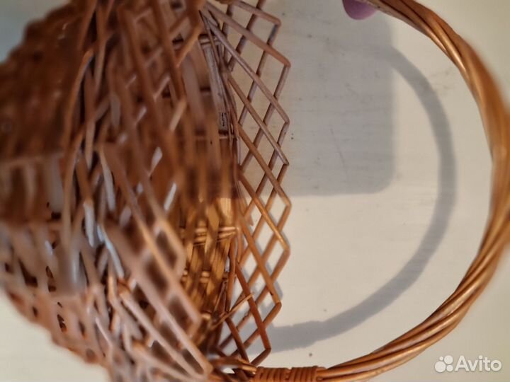 Корзина плетеная