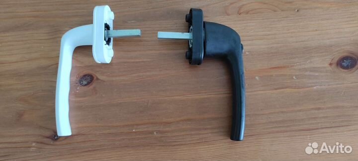 Ручки оконные