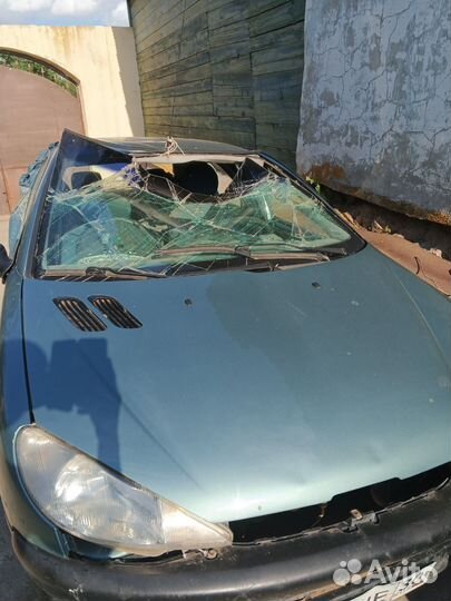 Разбор peugeot 206 1. 4