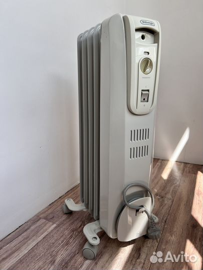 Обогреватель масляный 5секций delonghi