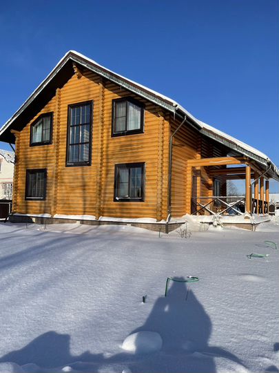 Дом 180 м² на участке 12 сот.