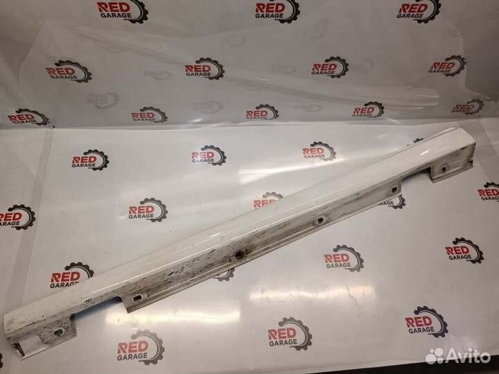 Накладка на порог наружная левая Mercedes-Benz