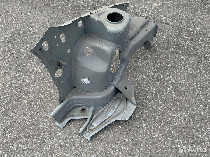 Брызговик левый в сборе LADA granta