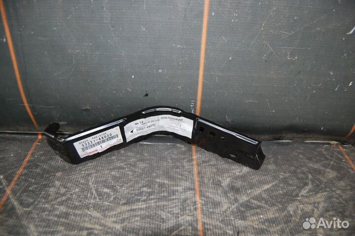 Кронштейн панели передней правый - Lexus RX 4