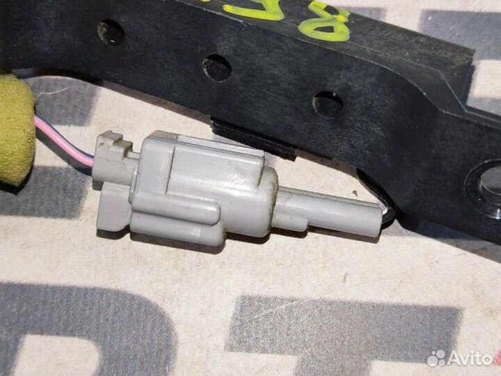 Антенна Nissan X-Trail T31