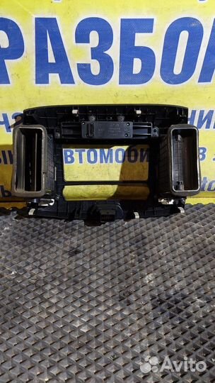 Рамка магнитолы Hyundai Elantra