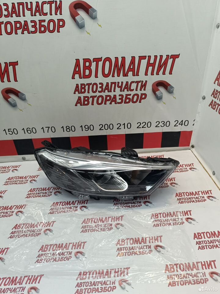 Фара правая Kaiyi E5 галоген новая оригинал