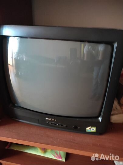 Телевизор бу на запчасти