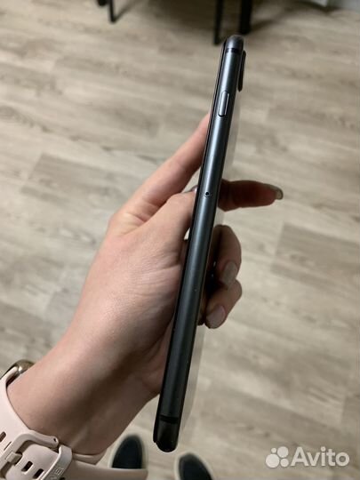 iPhone 8 Plus, 64 ГБ