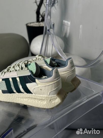 Adidas Retropy