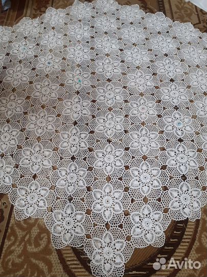 Вязаная скатерть крючком