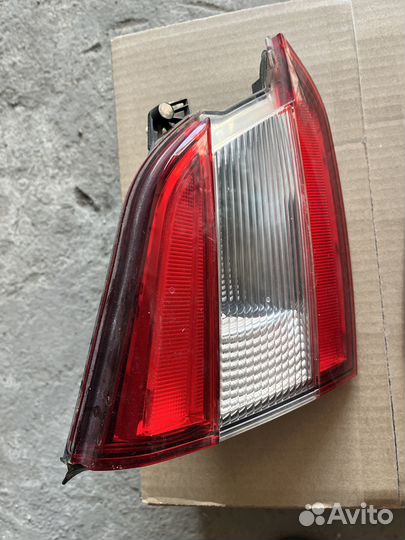 Задний стоп сигнал Subaru леворг