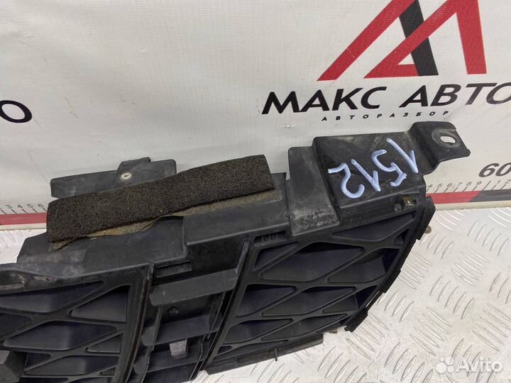 Б/У решетка радиатора передний Nissan X-Trail