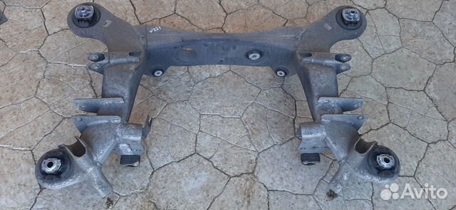 Балка задней подвески Mercedes S-Class W221