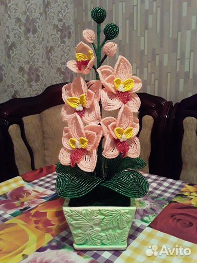 Продам цветы из бисера