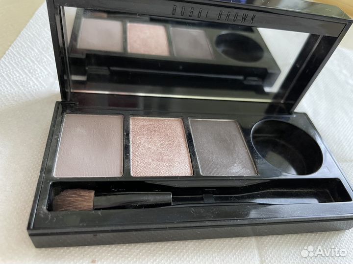 Палетка теней для Smoky eyes bobbi brown