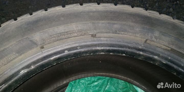 Yokohama Ice Guard IG30 215/55 R17