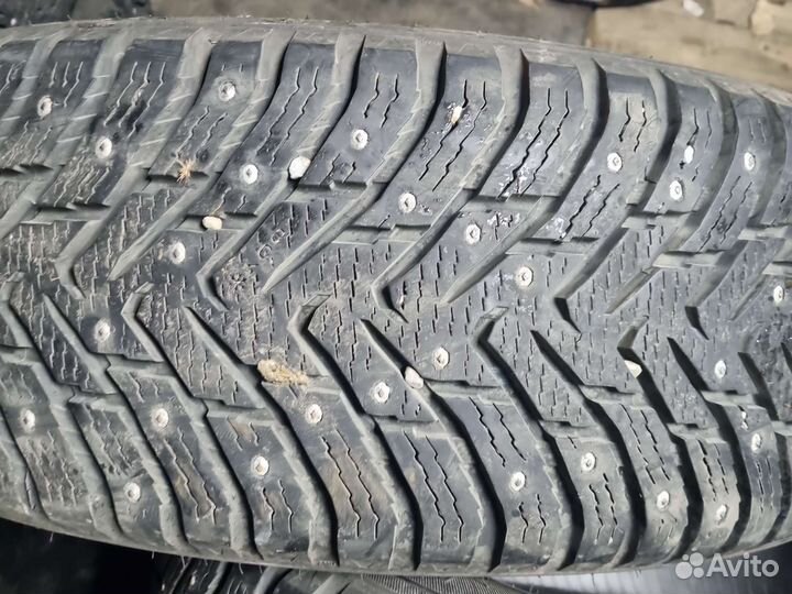 Nokian Tyres Hakkapeliitta 8 SUV 235/55 R20 102T