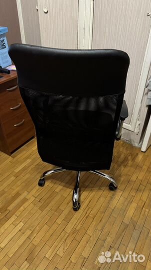 Компьютерное кресло