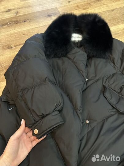 Пуховик зимний женский