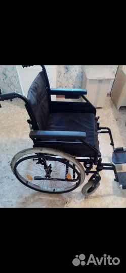 Инвалидная коляска складная бу