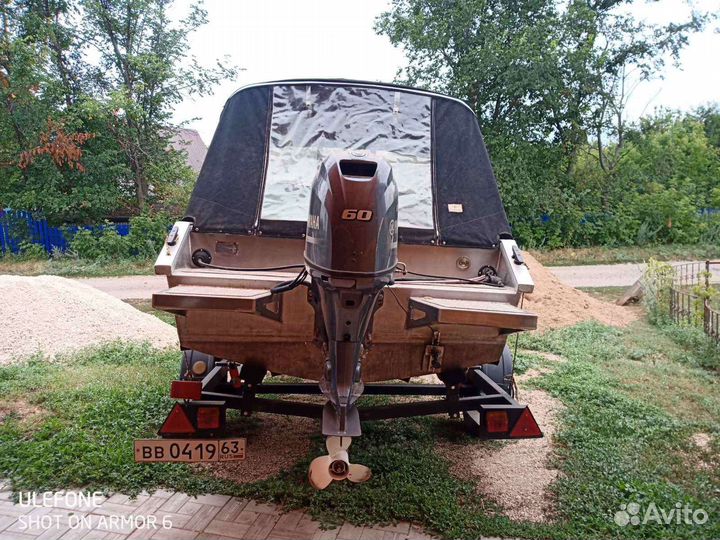 Моторная лодка