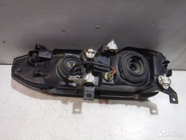 Фара правая Mitsubishi Galant VII