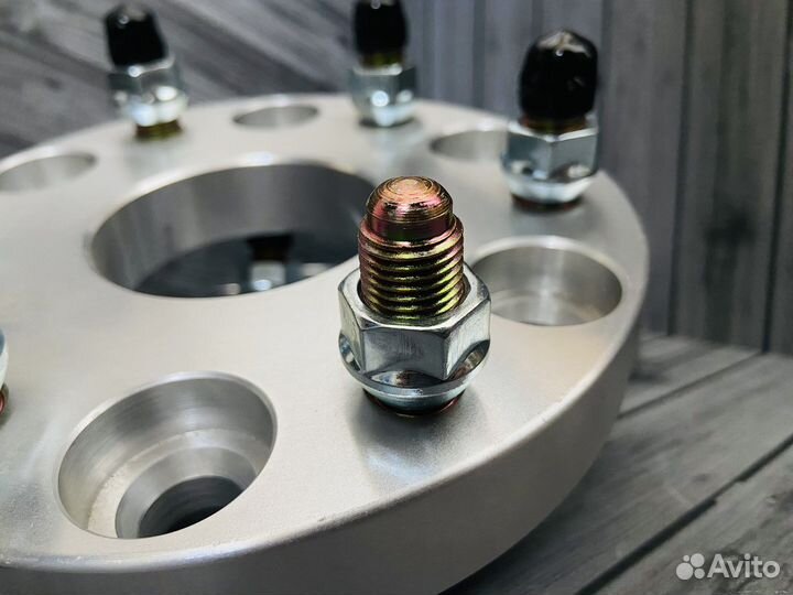 Проставки колесные 25 мм Mitsubishi Pajero