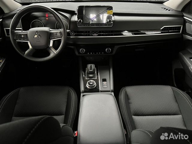 Mitsubishi Outlander 2.5 CVT, 2023, 50 км объявление продам