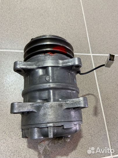 Компрессор кондиционера Isuzu Bighorn 1994 г