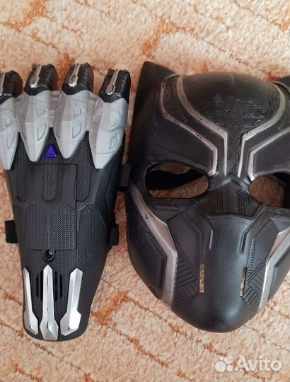 Маски и инвентарь супергероев