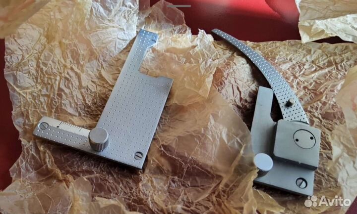 Объективы и другие детали микроскопа от