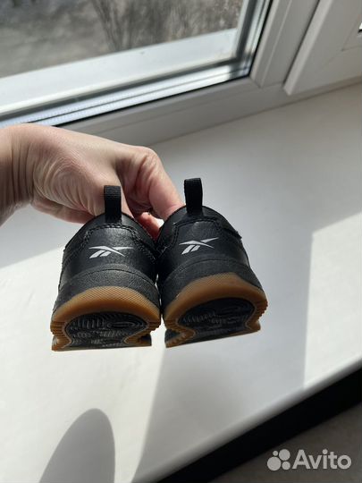 Reebok детские кроссовки