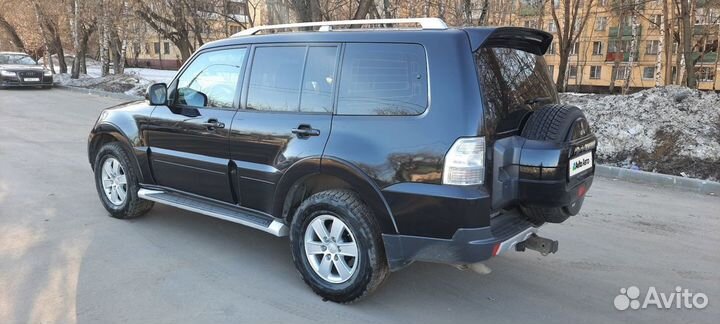 Mitsubishi Pajero 3.8 AT, 2007, 268 390 км