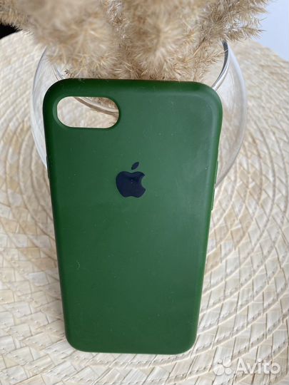 Чехол на iPhone 7