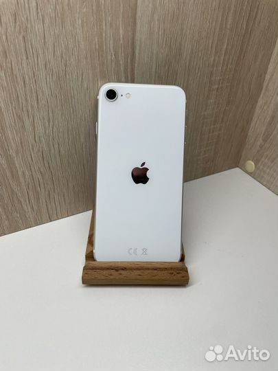 iPhone SE (2020), 64 ГБ