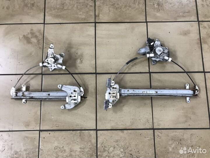 Стеклоподъемник Nissan Almera G15