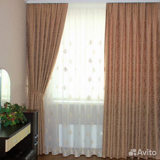 Новые бежевые шторы из канваса