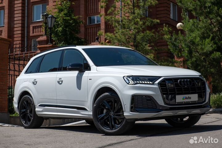 Audi Q7 3.0 AT, 2021, 18 000 км